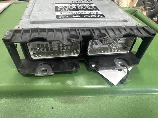 Модуль управления двигателем A0215459332 MERCEDES