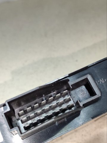 MERCEDES A0305454632 Регулятор оборотов вентилятора охлаждения (блок управления) в наличии Чернигов