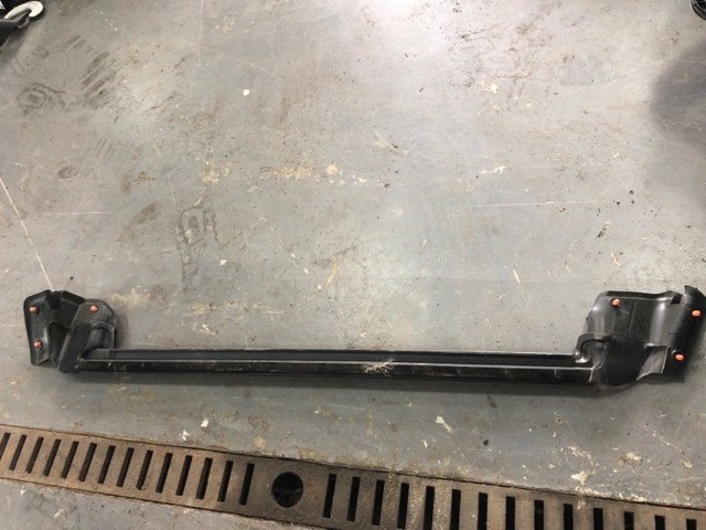 MERCEDES A0997200435 Замок двери передней правой в наличии Кривой Рог