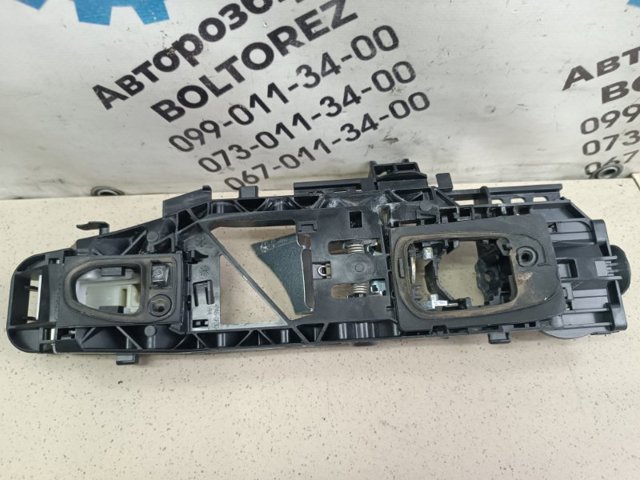 A09976056019040 MERCEDES Ручка двери задней наружная правая купить в Харьков