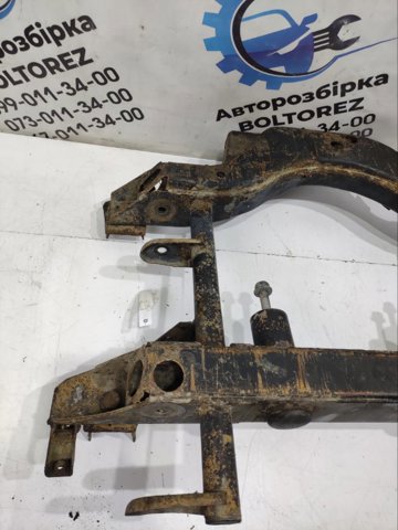 Подрамник задний A1633500008 MERCEDES