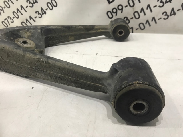 MERCEDES A1633501006 Рычаг задней подвески нижний правый в наличии Одесса