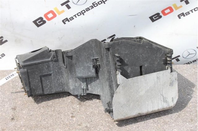 Корпус блока предохранителей A1635400224 MERCEDES