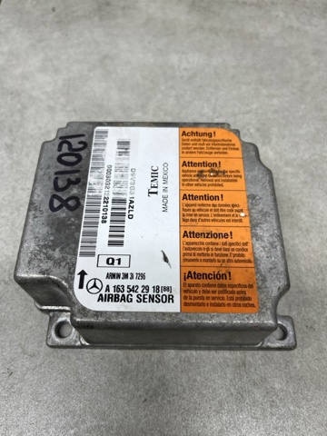 Блок управления airbag A1635421318 MERCEDES