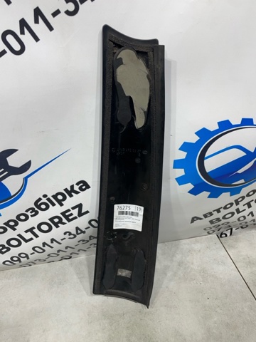 A1636900687 Накладка стойки кузова внешняя задняя правая купить Тернополь