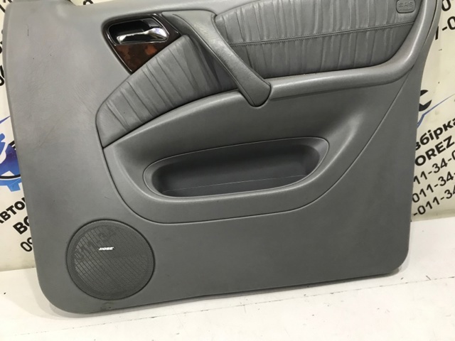 MERCEDES A1637203670 Обшивка (облицовка) внутренняя двери передней правой в наличии Днепр