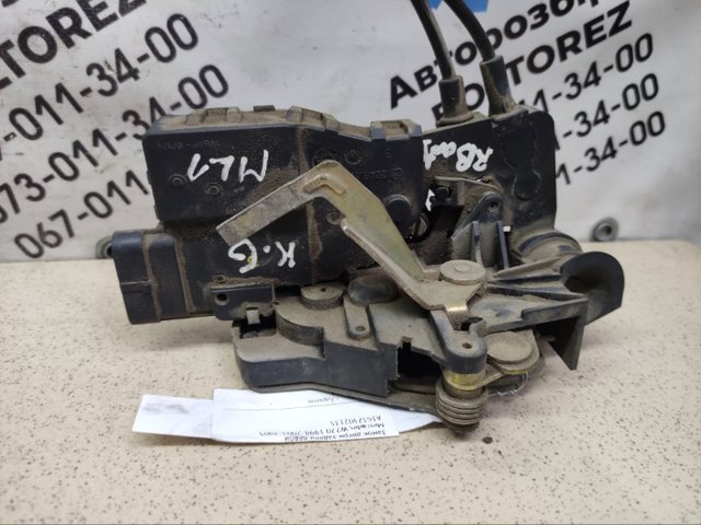 MERCEDES A1637302135 Замок двери задней левой в наличии Черкассы