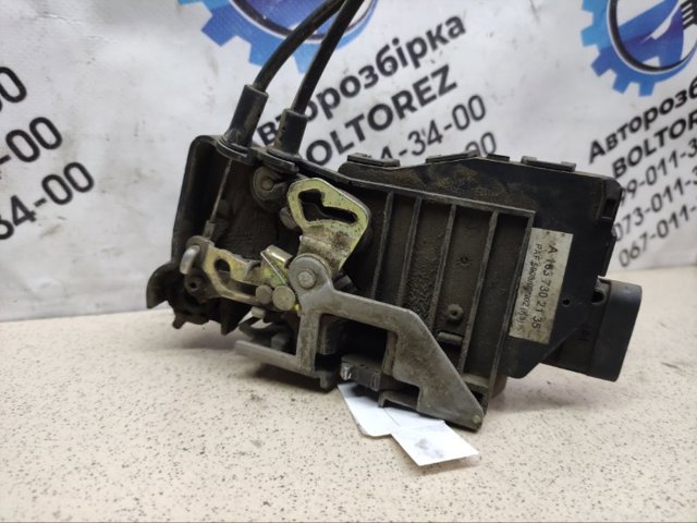 MERCEDES A1637302135 Замок двери задней левой в наличии Полтава