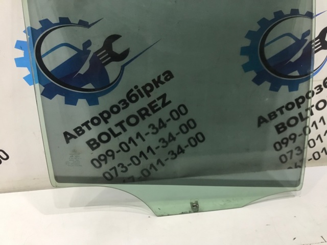 A1637350410 MERCEDES Стекло двери задней правой купить в Запорожье