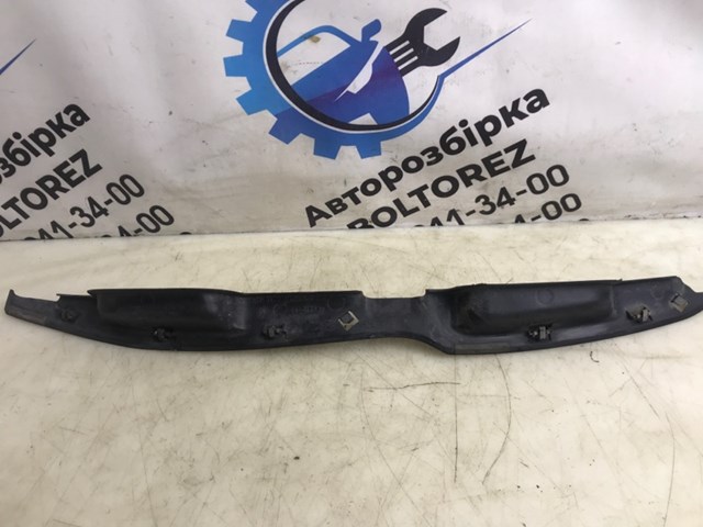 A1638800224 MERCEDES Уплотнитель крыла купить в Харьков