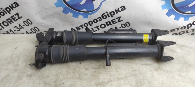 Подвеска амортизатора/аморт. стойки A1643202931 MERCEDES