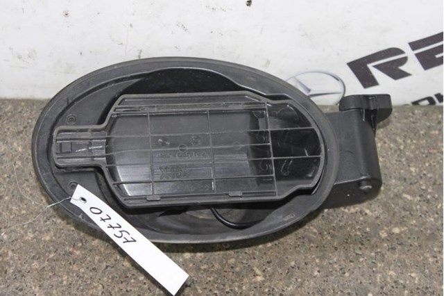 Заливная горловина топливного бака A1646300867 MERCEDES
