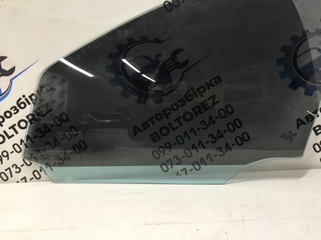 A1647200720 MERCEDES Стекло двери передней левой купить в Ужгород