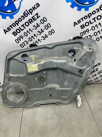 Стеклоподъемник (механизм перемещения стекла) A1647201679 MERCEDES