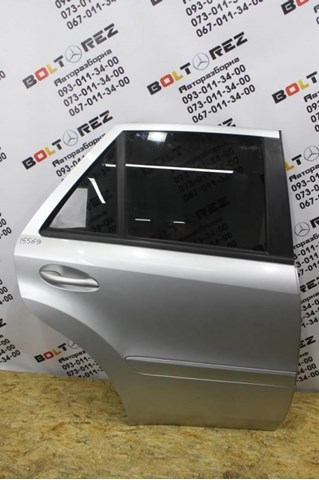 Дверь пассажирская задняя правая A1647301005 MERCEDES