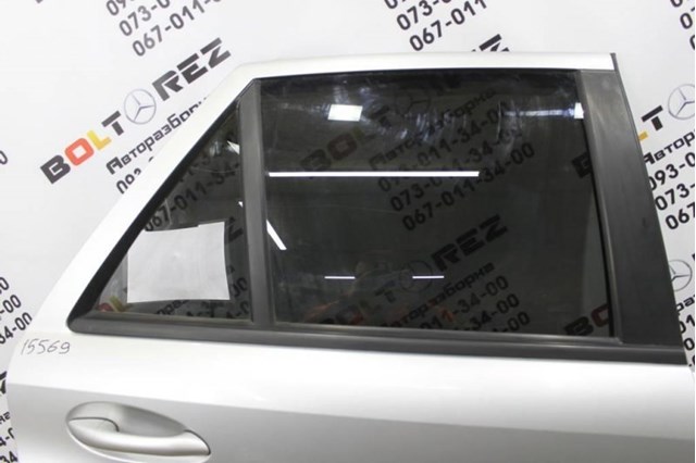 A1647301005 MERCEDES Дверь задняя правая купить в Николаев