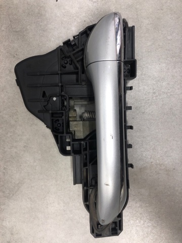 A1647660201 MERCEDES Ручка двери передней наружная правая купить в Тернополь