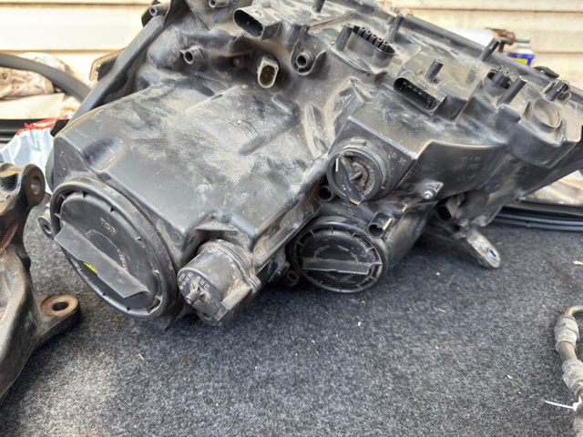 A1648205259 Фара правая купить Полтава