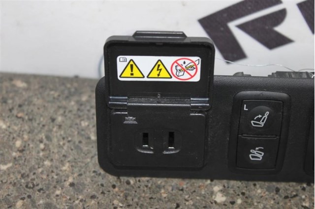 A1648706810 MERCEDES купить в Днепр