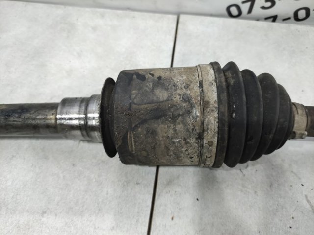 MERCEDES A1663301501 Полуось (привод) передняя правая в наличии Ровно