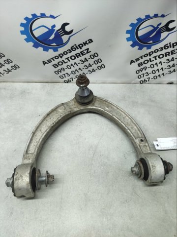 Рычаг передней подвески верхний, правый A1663301807 MERCEDES