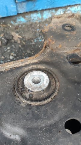 1663504900 MERCEDES купить в Харьков