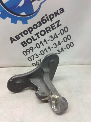 A1667200237 MERCEDES Петля двери передней правой купить в Полтава