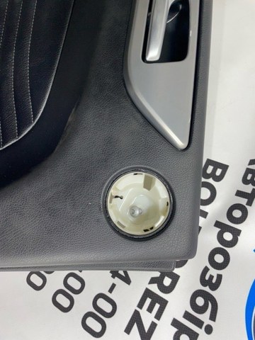 MERCEDES A16673001709H14 Обшивка (облицовка) внутренняя двери задней левой в наличии Украина