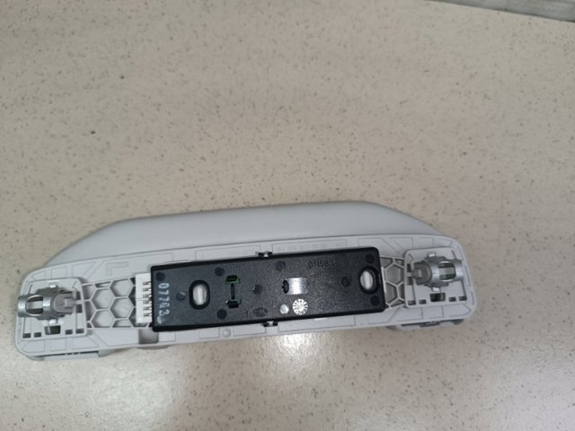 A16681005547H52 MERCEDES Ручка крыши салона купить в Николаев