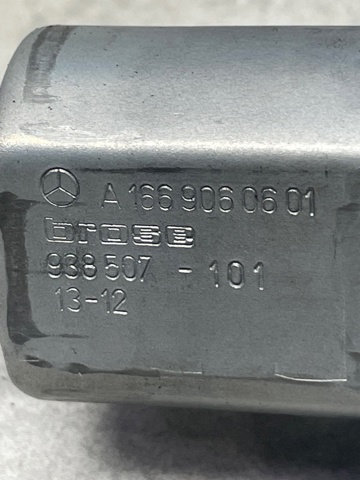 A1669060601 Мотор стеклоподъемника двери задней правой купить Николаев