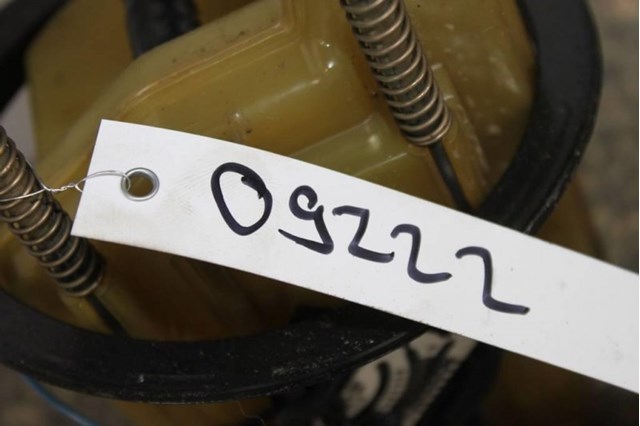 A1684702094 MERCEDES Модуль топливного насоса с датчиком уровня топлива купить в Хмельницкий
