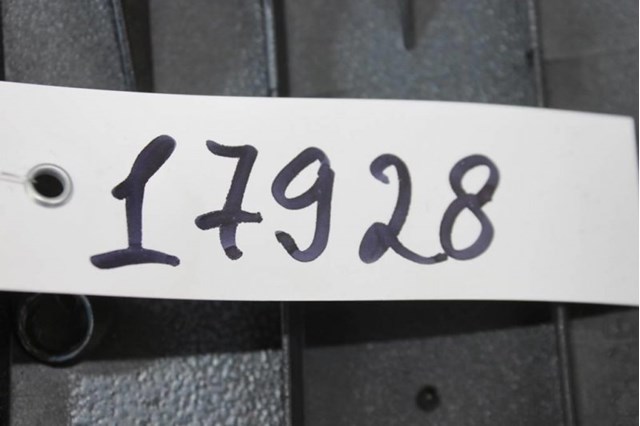 A1686805917 MERCEDES купить в Киев