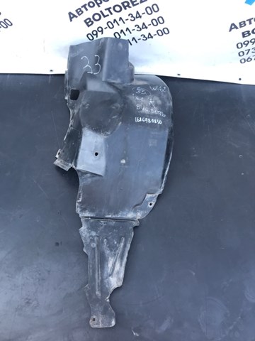 Подкрылок переднего крыла, правый задний A1686980830 MERCEDES