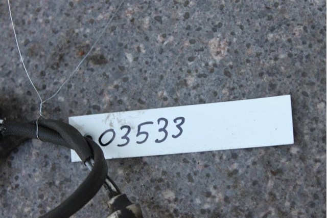 A1687301937 MERCEDES Петля двери задней левой купить в Львов