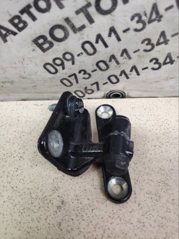 MERCEDES A1697301137 Петля двери задней левой в наличии Ирпень