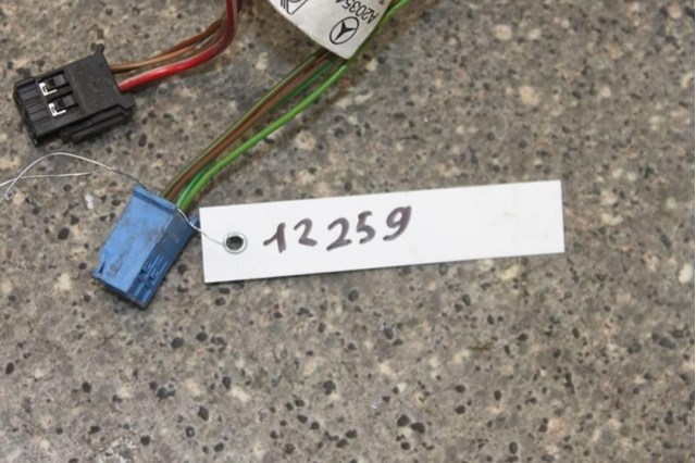MERCEDES A2035407608 в наличии Харьков