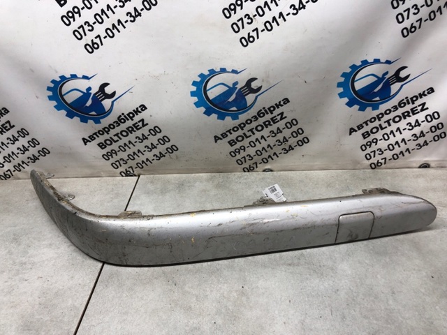 Молдинг бампера переднего правый A2038851821 MERCEDES