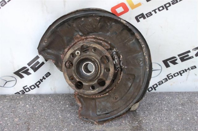 Цапфа поворотного кулака A2043503208 MERCEDES