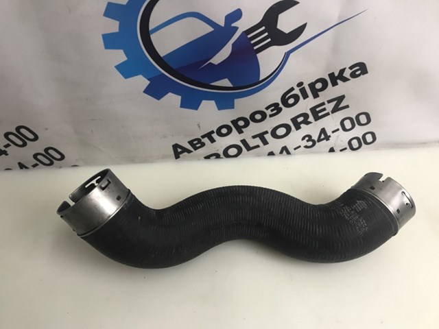 Патрубок интеркуллера A2045283282 MERCEDES
