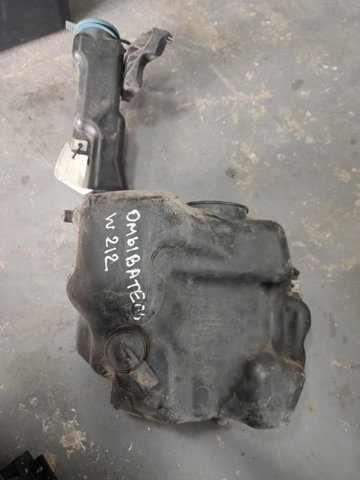 MERCEDES A2048601960 Бачок омывателя стекла в наличии Ужгород