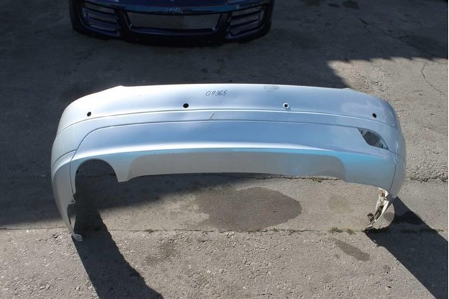 Бампер задний A2048850625 MERCEDES
