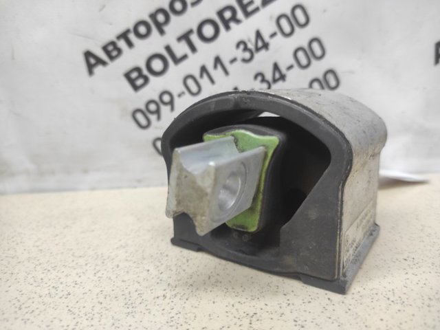 MERCEDES A2052405300 Подушка трансмиссии (опора коробки передач) в наличии Ровно