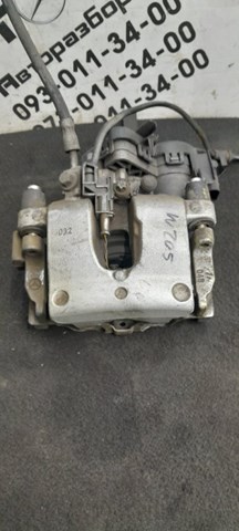 Суппорт тормозной задний правый A2054232098 MERCEDES