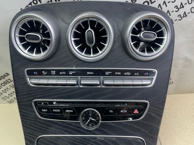 MERCEDES A2056809504 в наличии Львов