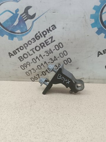 MERCEDES A2057200237 Петля двери передней правой в наличии Чернигов