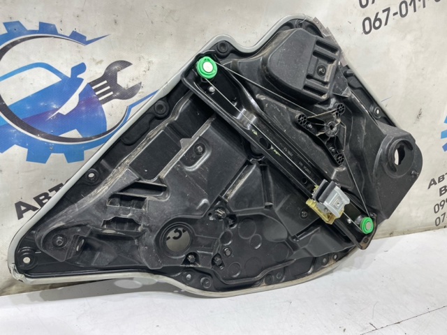A2057308004 MERCEDES Механизм стеклоподъемника двери задней правой купить в Чернигов