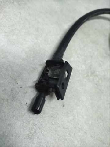 Форсунка омывателя лобового стекла A2058600192 MERCEDES