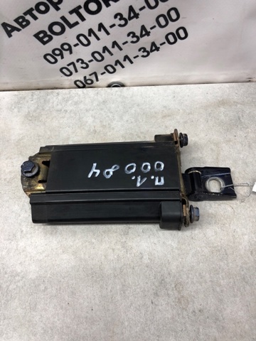 A2107200116 MERCEDES Ограничитель двери купить в Запорожье