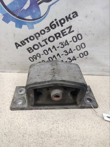 A2107300618 MERCEDES Стекло двери задней правой купить в Ужгород