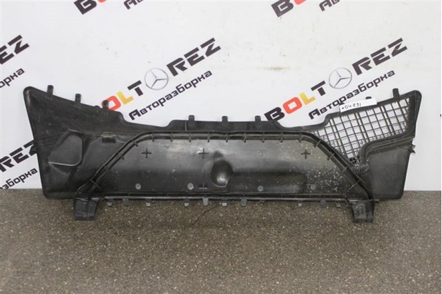 Карман воздухозаборника капота, правый A2108302444 MERCEDES